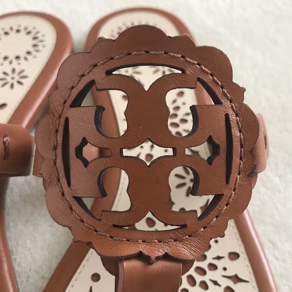 Tory Burch Scallop Miller sandals - Picture 5 of 8